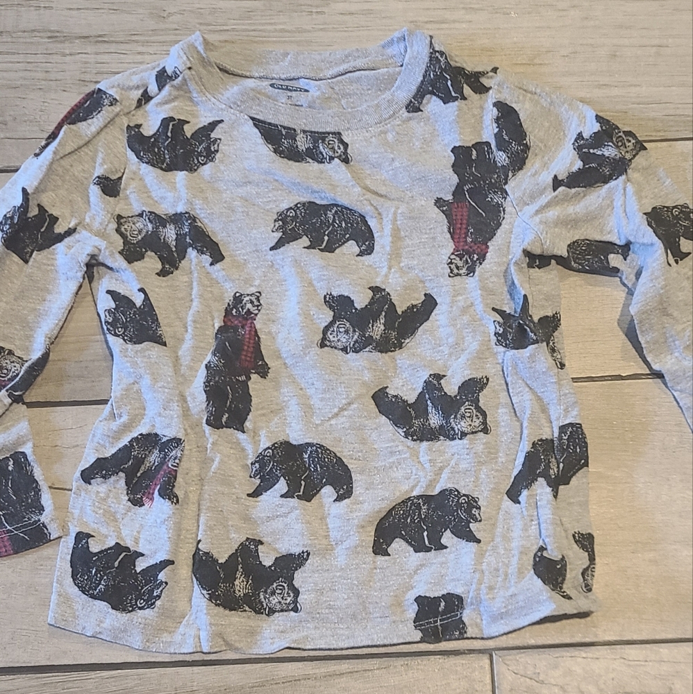 🦔Old Navy Bear print long sleeve tee🧁